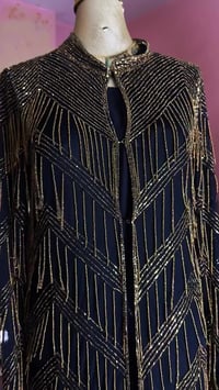 بنات • ملابس