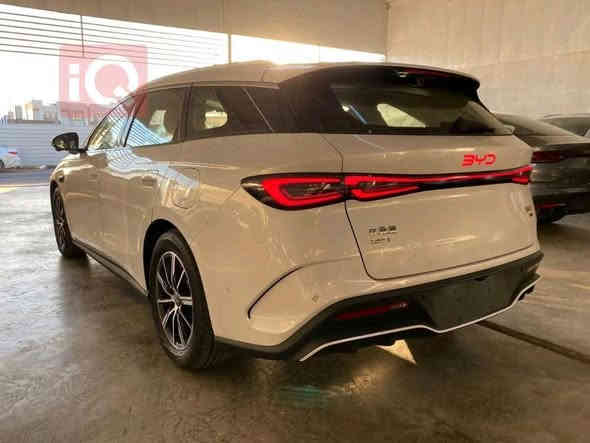 سيل 6 
من BYD
فول مواصفات اسيتيشن
قطعه وحيده 
***********
