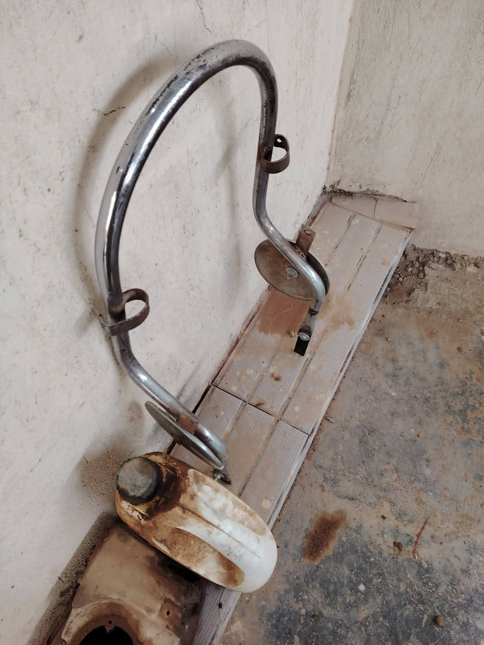 سلام عليكم غراض امزت لبيع *********** توصيل موجو
