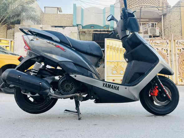 سلام عليكم 
دراجه ثعلب للبيع جديده مال رمبه 
سعر900
مكان دراجه مدينه الاورفلي 
***********
وتساب
