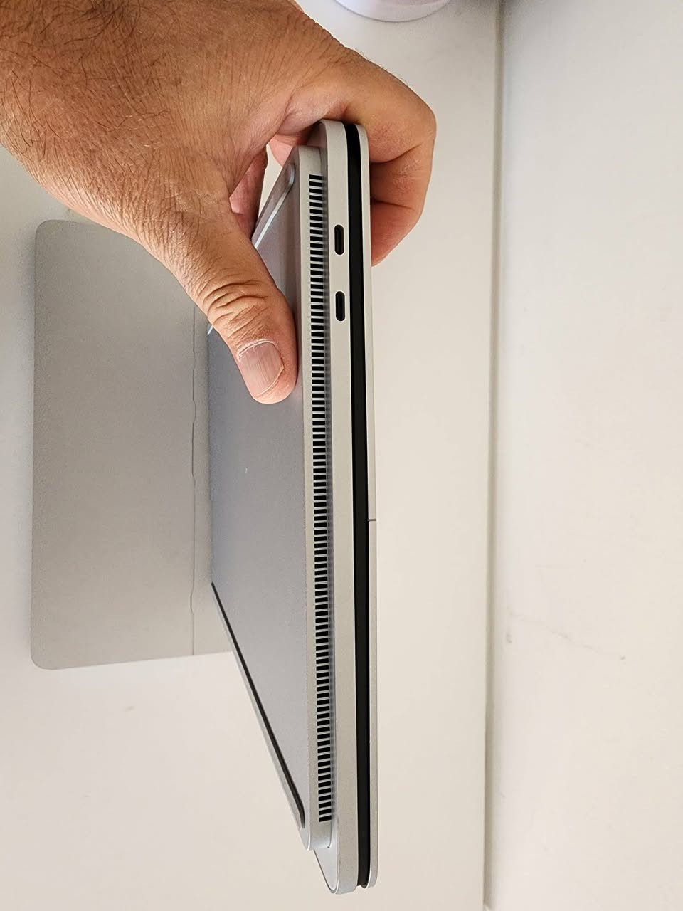 Microsoft Surface studio 

• المعالج: Core i7 11370H
• الرام: 16GB ddr4x
• التخزين: 512GB ssd
• الشاشة:  14.4شاشة عرض PixelSense™ Flow 2 بمعدل تحديث يصل الى [120Hz] ودقة تصل الى 3k
• البطارية: 58Wh بمعدل استخدام يومي يصل ال 18 ساعة
• كارت الشاشة: Rtx 3050 Ti
• مزود بقلم slim pen 2


**إذا كنت صاحب هذا الإعلان وتريد حذفه لأي سبب، رجاءا أرسل رسالة إلى الدعم الفني**