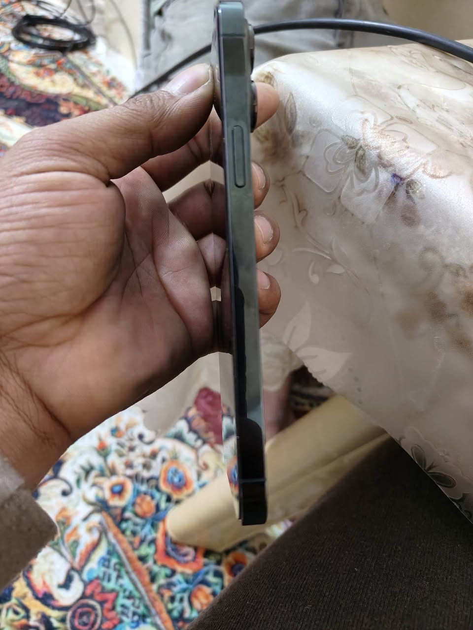 السلام عليكم
13 برو ماكس بطارية 88
شخط ماي 
***********
سعر 700 قفل
