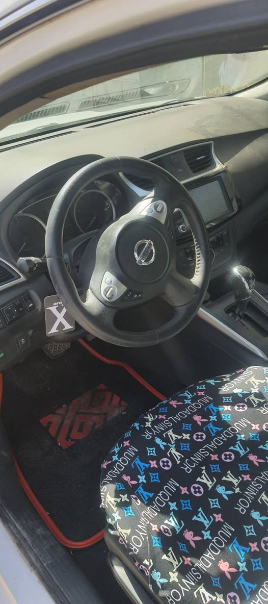 سلام عليكم سياره سنترا ٢٠١٩ حادث موضح بلصور ثلاث قطع صبغ ارباك برده فقط ماشيه ٥٤ ألف سياره مواصفات vS بصمه بدون نقص محرك ا  كير مكفول هزه جديده رقم بغداد جديد السعر ١١٢ مراوس بااحدث او عاليه حسب القناعه تلفون ***********
