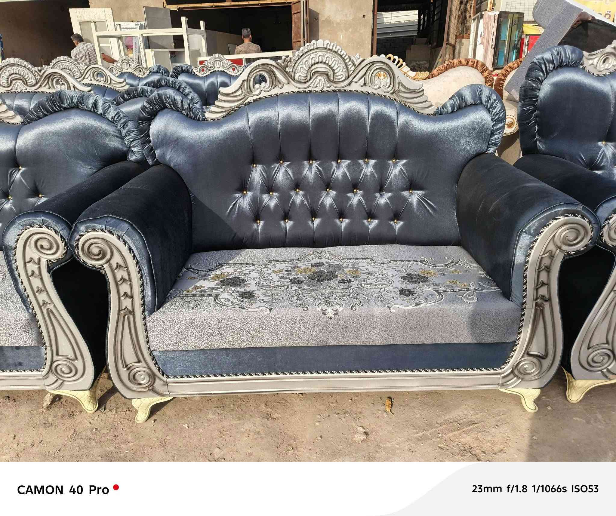 تخم ملكي شخط مابيه حيل ١٠ نفرات مع كوشاتة اسفنج ضغط محد كاعد عليه وخشب قوي واكو توصيل الي باب بيتك ***********
