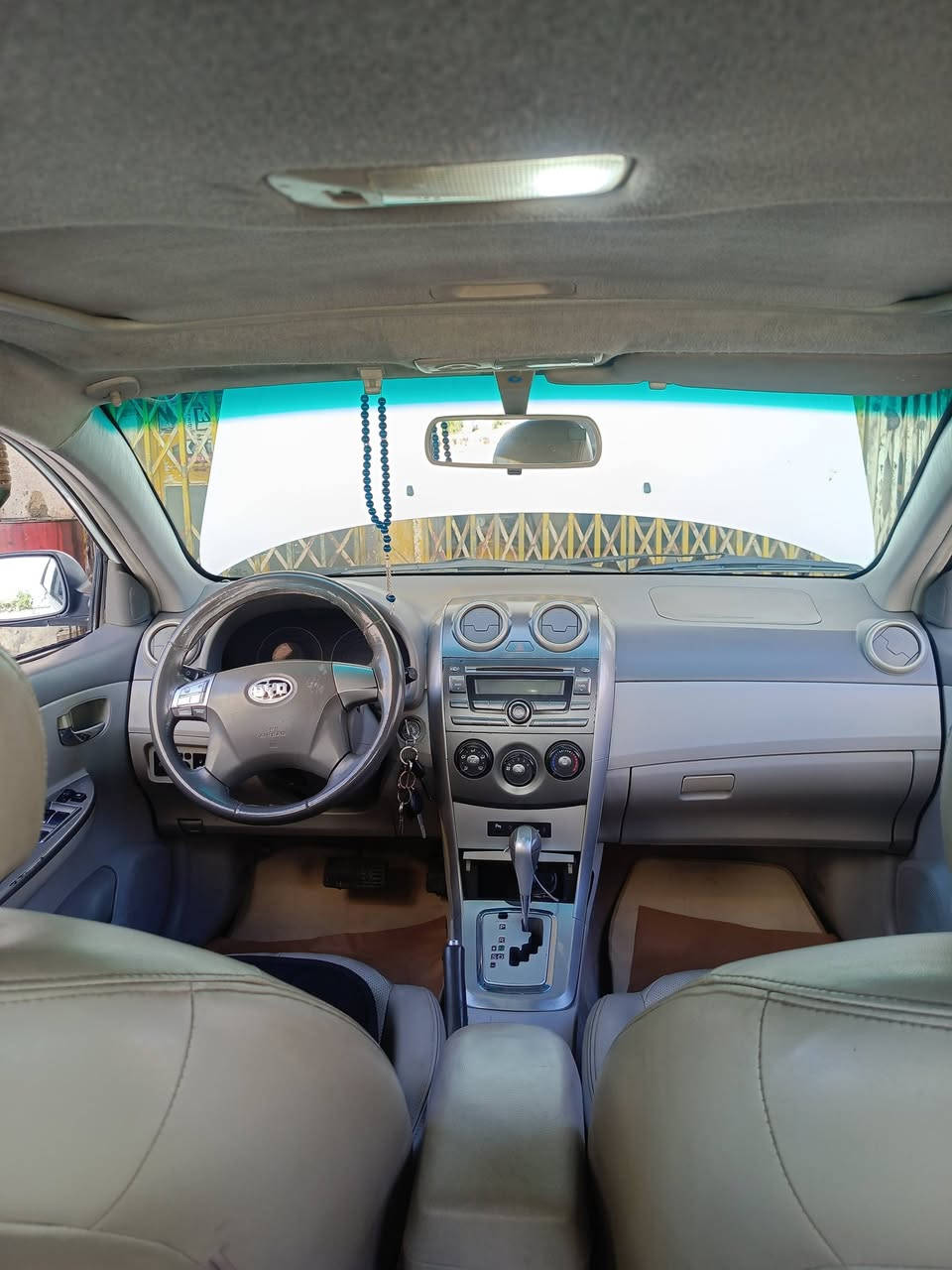 سلام عليكم
بي واي دي جي 3 موديل 2013 للبيع 

كير اتماتيك مكفول 

مكينة مكفولة 

تبريد مكفول 

كهربائيات مكفولة 
مصبوغة عام 

رقم سيارة مثنى ومكان سيارة بغداد البياع السيارة حرة 

عليهة غرامة 430 الف تنزل من سعر السيارة 

سعر 48 

رقم الاتصال واتساب *********** 

ملاحظة عندي وكالة عامة وراعي ابو سنوية بلمثنى
