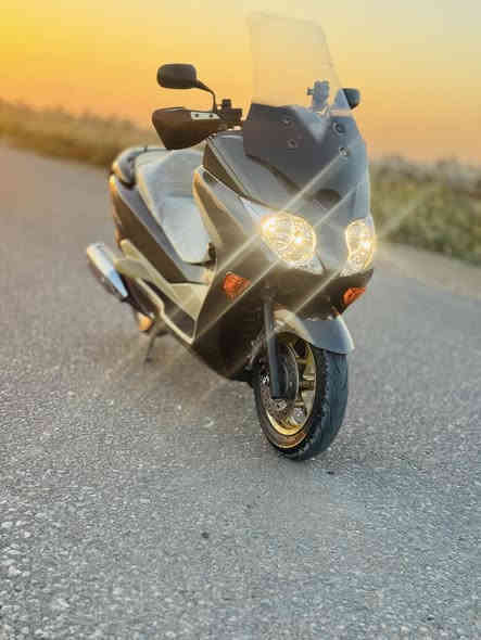 ✨ اللهم صلِّ على محمد وآل محمد ✨

 {الي يدور مميز ونضيف فقط}
 
( هوندا صفر 10) 

(لون يسمى اسرائيلي مميز وجميل جداً )

(النضافة شوفت عينك مراية )

(المسافة المقطوعه17الف فقطط)

(السكوتر يجي فول ام بي ثري +تدفئ في اليدات + وحدة تحكم في ال ام بي ثري وغيرها + استاند اجهزه +مصدات هوى +مري ثنين + جامة طويلة  + انارة او لايت كرستال  + اي بي اس مانع نزلاق + 4 تحويلات سبورت + اوتو + كير 7 نمر + كير7 نمر اوتو )

#للتواصل على (الماسنجر او الواتساب فقط ) (***********)

#ملاحضة 
#السعر 23 كفالة عامة حبايبي
