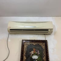 للبيع شغاله مابيها شي ومتروكه عددها اربعه عدد 3 طن وعدد واحد طنين ممان...