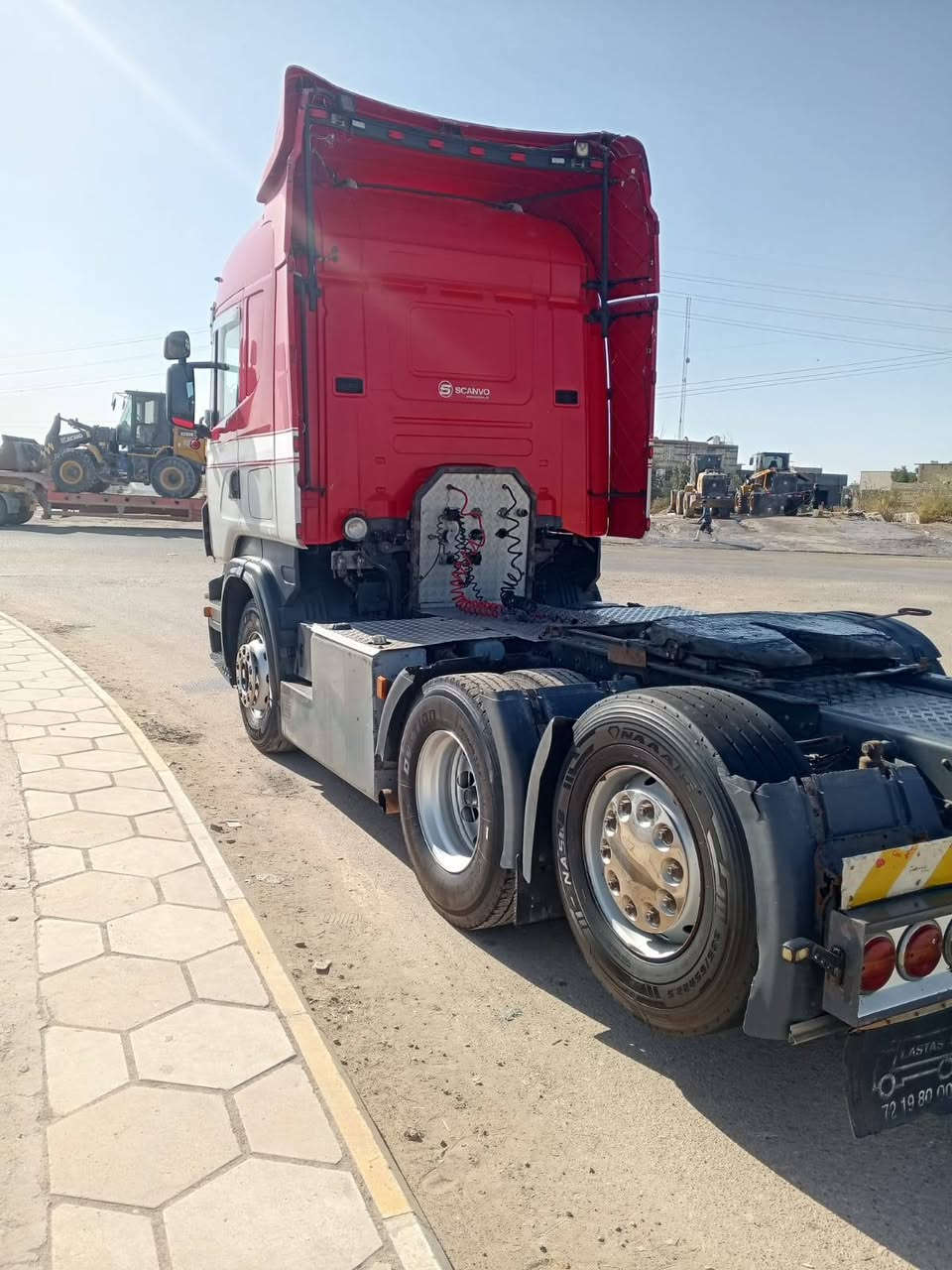 السلام عليكم سياره سكانيه للبيع 2006 مكينه 500 كير كهربائي تخم تاير راس بلادي بي منظومة كلاب كامله الاستفسار ***********
