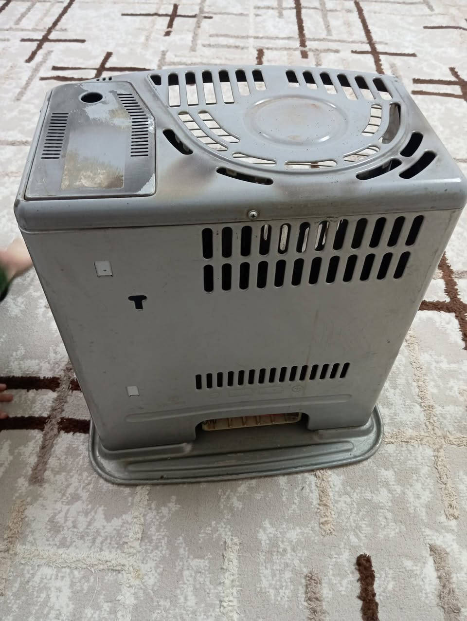 صوبه للبيع شرط سعر ٣٥ الف بي مجال ***********
