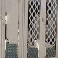 اسلام عليكم غرفه النوم للبيع نضيفه مكاني بغداد السعر ٦٥٠ وبيه مجال 077...