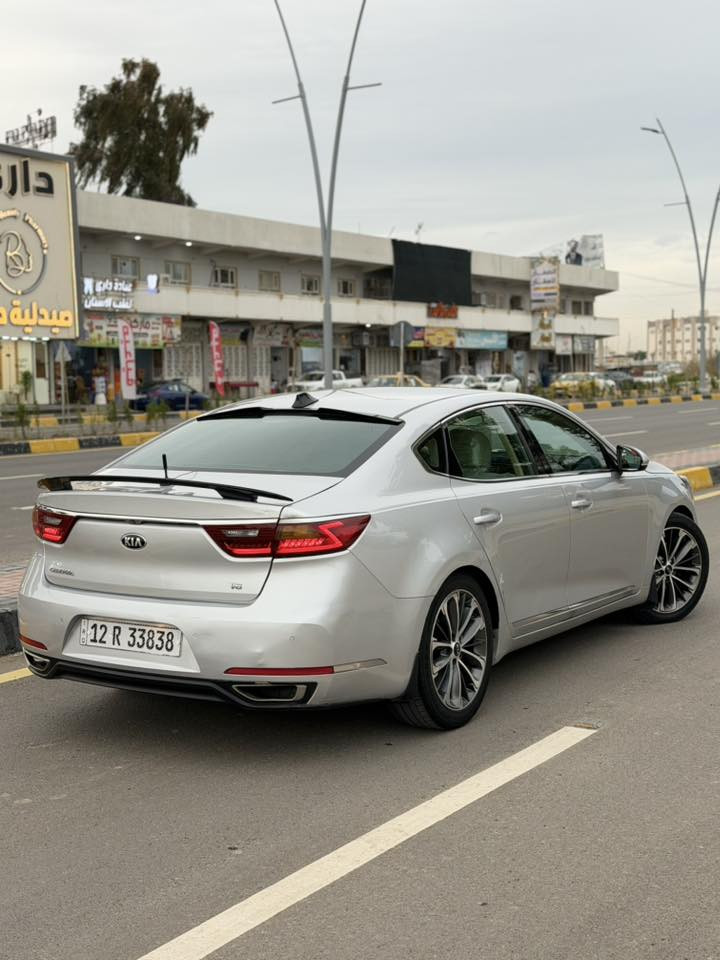 گيا كاتينزا 2017  (خليجي استلام شركة صفرر)
للبيع او مراوس شعندك نزل 

كيا كاتينزا 2017 (6 سلندر 3.3) لون سلفر

ماشيه 100 الف 

فول مواصفات عدا البصمة والفتحة 

تبريد قطعتين 

شاشه اعطال 

شفتات ستيرن 

3 انضمه قياده

مري شفط 

شاشه كاربلي 

كشنات كهرب 

كشنات مخمل 

محرك  6 سلندر دوش 

كير at المرغوب 

حساسات خلفيه

تحكم ستيرن كاملل

لايتات زينون 

حاجب لد زنون اصلي

دبل جكمجه 

وبعد بيها هواي مواصفات معروفه

رقم نينوى دولي بأسمي هزة جديدة سنوية جديدة لل31 شرط الوكاله والتحويل 

محرك وكير وطخم وتبريد كلوو شرط سياره مابيها نقص برغي وجاهزه من كلشي 

ضررها جاملغ امامي يمين وشويه من البوند بدون دواخل شرط بدون ايرباك 

السعر 144 وبيها مجال 

مكاني موصل الايسر 

للاستفسار 

***********

***********
