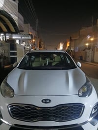سياره سبورتج موديل 2021 فول مواصفات ما عدا البانوراما  بيها صبغ ربع ال...