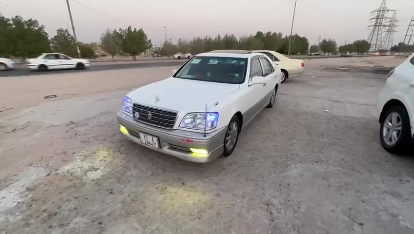 اللهم صلي علئ محمد وال محمد
مكفوله من نقل جثه والرسميات والأصوليات 

المواصفات 

السياره فول 

4 دكم

فتحه

تبريد خلفي كوله شغال 

مكينتها ديفور الكبير الحجم 3000 شاصي 75.

اربع كشنات كهرباء.

ستيرن كهرباء.

برده خلفيه كهرباء أصليه.

مري كهرباء+هيتر 

ويل كب نجمه حجمه16.بلادي ؟ 

اريل امامي خلفي كرستال شذره زرقاء.

لايتات كرستال زنون.

بگ لايتات كرستال 

شاشه كرستال ترحيب.

سستم ايرباگ سليم.

كروز تثبيت سرعه.

مانع انزلاقTRC.

شغالABS.

سستم صوت +دمامات فد شي.

حداديه +تخم تاير جديد.

والسياره ماعايزه برغي كامله على اخر حبايه.

والسياره بالواقع اجمل من الصور بهواي مكان السياره النجف 

السعر145 وبيها مجال قليل جداً حگ الجيه.

هاذه رقمي ***********
