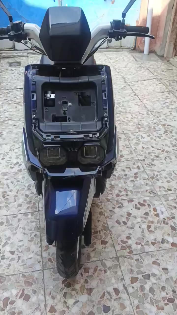 دراجه شحن البيع التفاصيل داخل المقطع السعر 500وبيه مجال بصيط الشراي يتصل ويدلل***********
