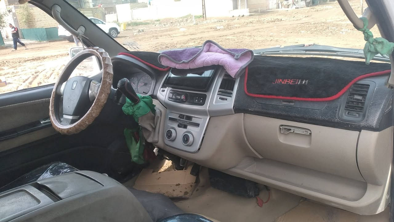 السلام عليكم جنبي H1 موديل 2014 رقم بابل نكليزي سياره مصفره كامله بيه طخه كد شبر بالبجم وبالصفحه الطويله هم شبر كير مكينه كفاله حداديه 70% شرط التحويل
مكاني بغداد قرب مجمع بسمايه
***********
***********
