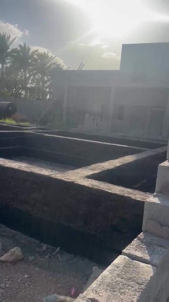 قطعه ارض للبيع  طابو زراعي موقع مميز جدا
الموقع الرمادي الزراعه مقابل دائرة الأمن الوطني 
المساحه  ٥٨٣ متر مع القطعه فقط 
الوجه ٢٢متر 
النزال ٢٦ ونص متر 

المشتمل المساحه ٣١٠ متر 
الوجه ١٢ متر 
النزال ٢٦ متر 

الارض تقع ع شارعين أمام وخلف 
شارع ١٠ مع ٧ متر  متر تبليط 

السعر ٢٠٠ الف المتر وبيه مجال أن شاءالله 

وقابله للتقطيع حسب الطلب 

للاستفسار والتواصل مكتب النبال للعقار الرمادي الصوفية خلف ساحه الاحتفالات سابقا بجانب الحديقه الاتصال 
***********
***********
متوفر واتساب
