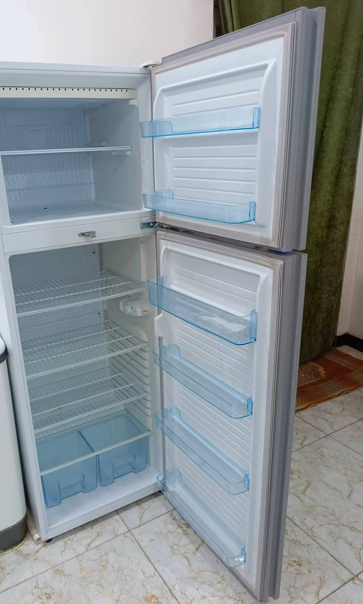 السلام عليكم
يالله اللهم صلي على محمد وآل محمد 
 طباخات للبيع :
_طباخ ايطالي نضافه فول بمعنى الكلمة 
_طباخ الماني ديلوكس نضافه فول بمعنى الكلمة
_طباخ فريش نضافه فول
 _ثلاجه (١٥)قدم استخدام قليل نضافه فول
 وصورة تشهد كدامكم هيه تحجي نضافه
_ثلاجه (٥) قدم نضافه فول
_ثلاجه شركه كيلون  (٨)قدم  استخدام قليل نضافه فول شرط الفحص  
_غساله فول اوتماتيك ١٩كيلو استعمال قليل ، جديدة فول
 
 _للاستفسار /مراسله خاص او اتصال على الرقم
الرقم/***********
