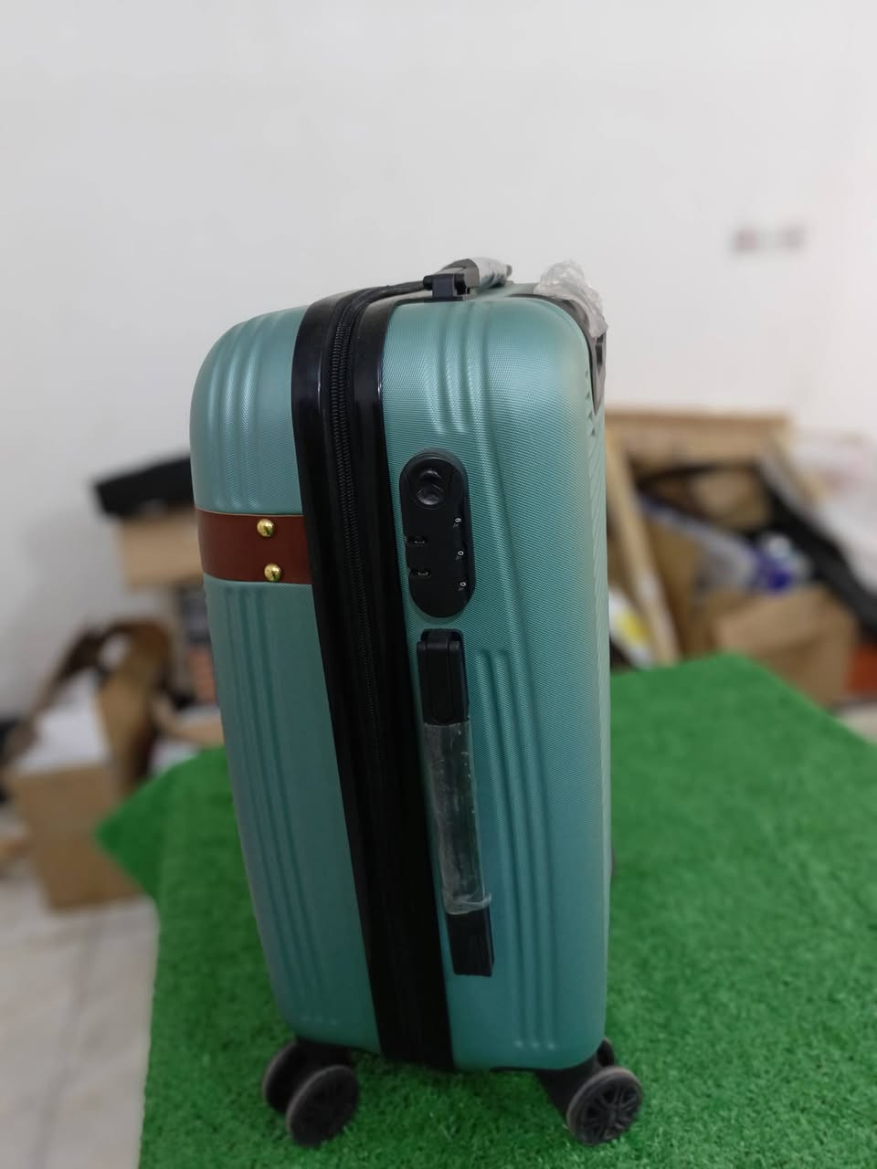 جنطه سفر  طول 60 العرض 35 

‏‪***********‬‏ واتساب
