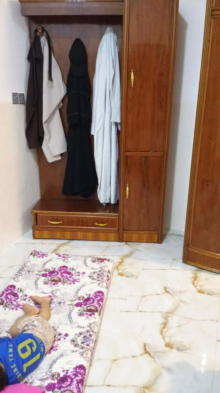 مكلفه بالنشر غرفه صاج عراقي  حطاطه  للبيع نظيفه كلش ما بيها اي ضرر   سعرها  ٦٠٠ وبيها مجال بسيط   المكان ابو خريبيش


**إذا كنت صاحب هذا الإعلان وتريد حذفه لأي سبب، رجاءا أرسل رسالة إلى الدعم الفني**