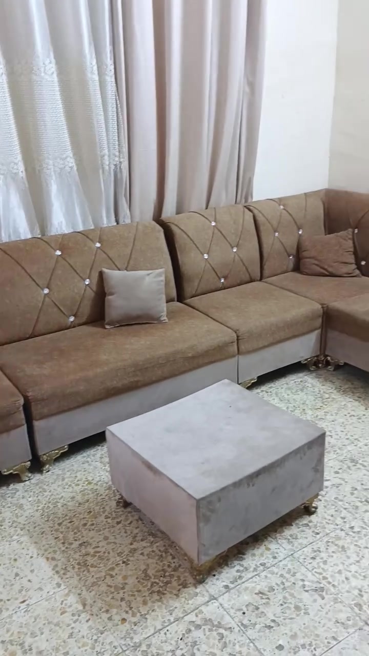 تخم للبيع  عشر مقاعد وبايسكل


**إذا كنت صاحب هذا الإعلان وتريد حذفه لأي سبب، رجاءا أرسل رسالة إلى الدعم الفني**