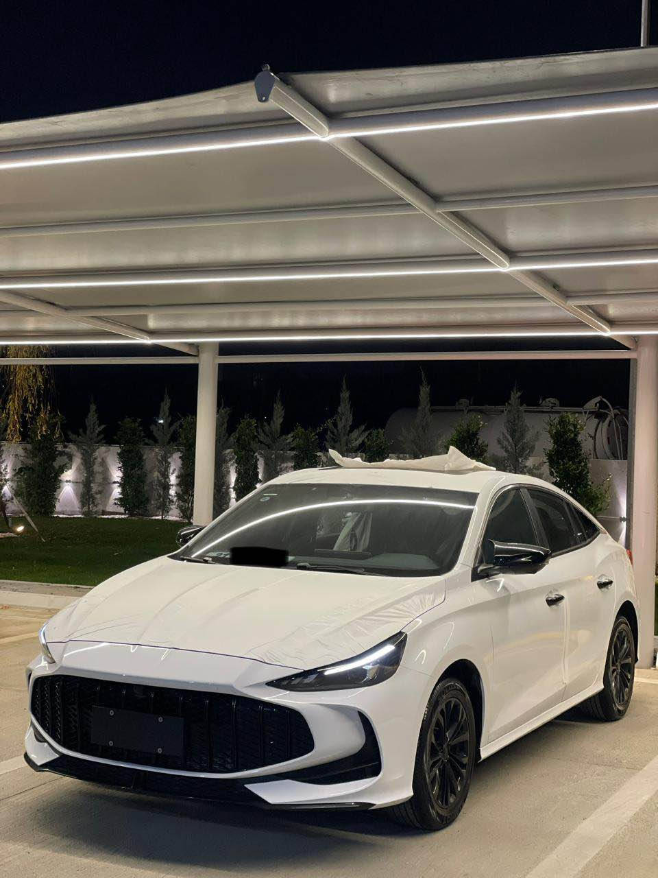 MG GT FULL 
 
موديل: 2025 
19000km 

سليد 

5 كاميرا 

كامل جوانكارى 

سونه ري دانراوه 
*********** 📞📞 السليمانية, العراق
