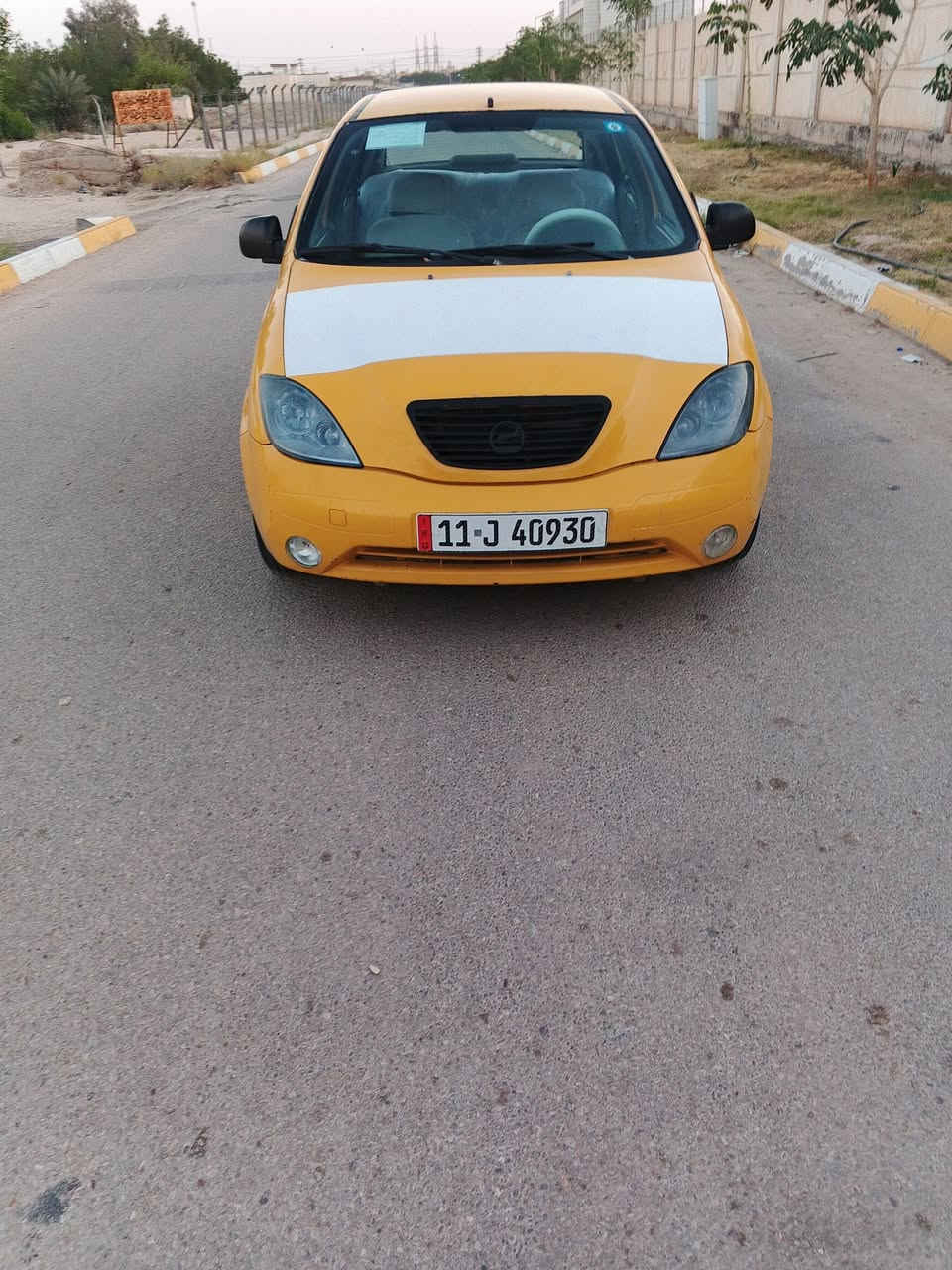 سلام عليكم سياره للبيع نوع طيبه موديل 2015 رقم بغداد مصفره هيئه  غرامات  سنويه لل 29 تحويل مباشر بأسم المشتري سياره مكفولة كفاله عامه من الصبغ والتبديل محرك  لا تنقيص ولا بخار كير حداديه تخم تاير كله نضيف  تدفئه وتبريد السعر المطلوب 32 وبيها مجال العنوان كربلاء رقم التلفون ***********

