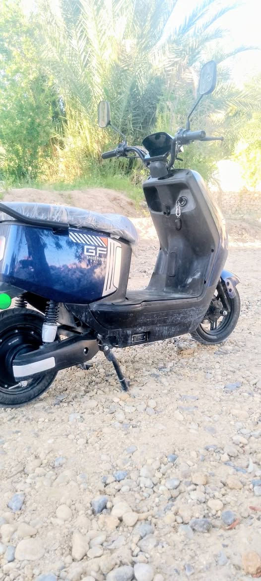 ماطور شحن للبيع مستخدم قليل مواصفاته
1ـ بطاريات جديدة ما مدله شراكه 

2ـ بريك قواي 

3ـتايرات انضاف جدد شراكه 

4ـلايت قوي +ال صعده نشط وما يقف 

سعراه 500 نقد وبيه مجال واقصاد 600وبيه مجال 
شراي ***********
