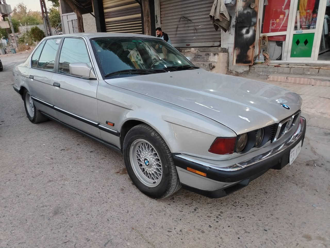 سڵاو له هه موو لایه ک
Bmw 744 بۆ فرۆشتن 

مه کینه ی 44 گێڕ عادی 

مۆدێل 1992

ته بریت له جێی خۆیا 
سڵایته زۆر مه زبوته 
ناوی زۆر جوانه 
کوشن کاره باو هیته ره 

سه یاره که مه سروفێ باشی لێ کراوه زۆر توند و تۆڵه  

یه ک مه کینه ی 44 سفرم بۆ کڕیوه چۆنت بوێت ئاوا به قوه ته

کلاج و عه ینه ی فلاینی زۆر مه زبوته 

ئاڕمی پلاستیکی دهۆکه 

سعری 49 گه ڵاو معامه له


**إذا كنت صاحب هذا الإعلان وتريد حذفه لأي سبب، رجاءا أرسل رسالة إلى الدعم الفني**