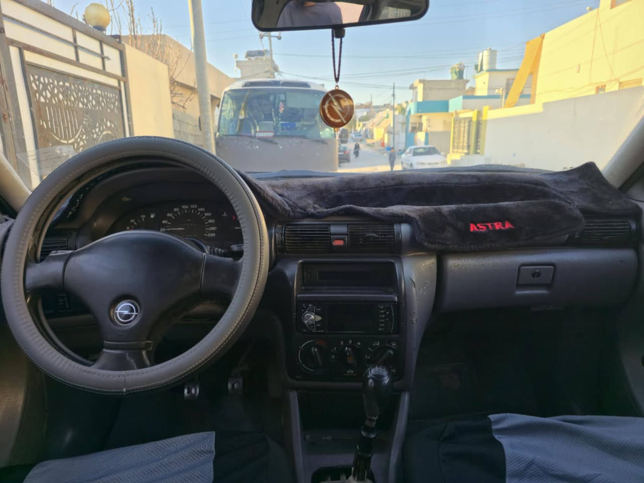 استرا استیشن
مودیل 93  سبوغ بیلادی  محرک کیر  بل شرط   سنوی جدید لحد  2029  بی کوبن بنزین   مکان کرکوک  
سعر 44بی مجال


**إذا كنت صاحب هذا الإعلان وتريد حذفه لأي سبب، رجاءا أرسل رسالة إلى الدعم الفني**