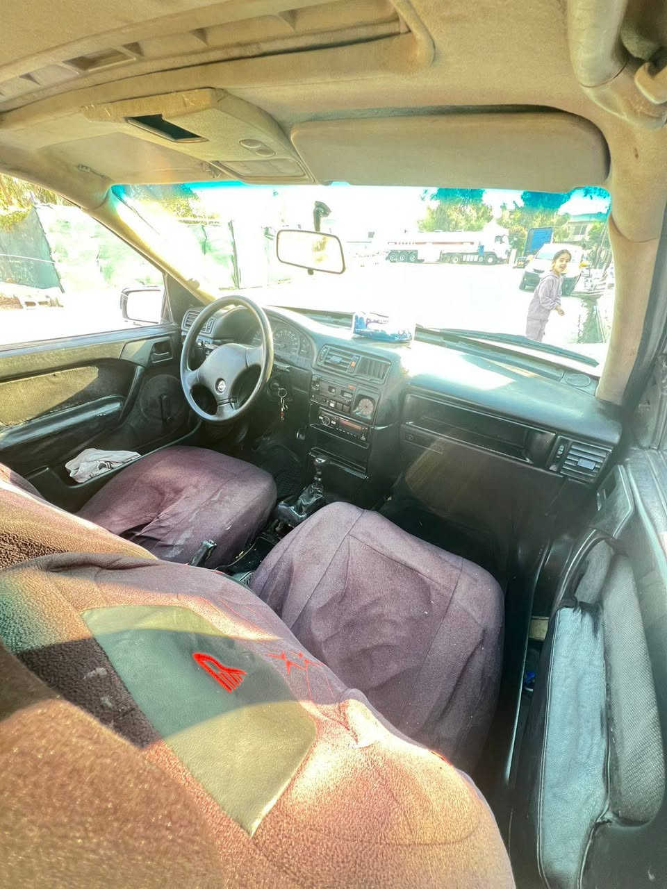 اوبل فكترا حجم 20 كير محرك جديد صدر امامي خلفي جديد تخم تير جديد دفتر بنزين مابيه رقمي رقم اربيل سنوي ساقطه سبعه اشهر العنوان كركوك حي العسكري  موديل 90 سلايت السعر 35 وبيها مجال للطيبين ***********
