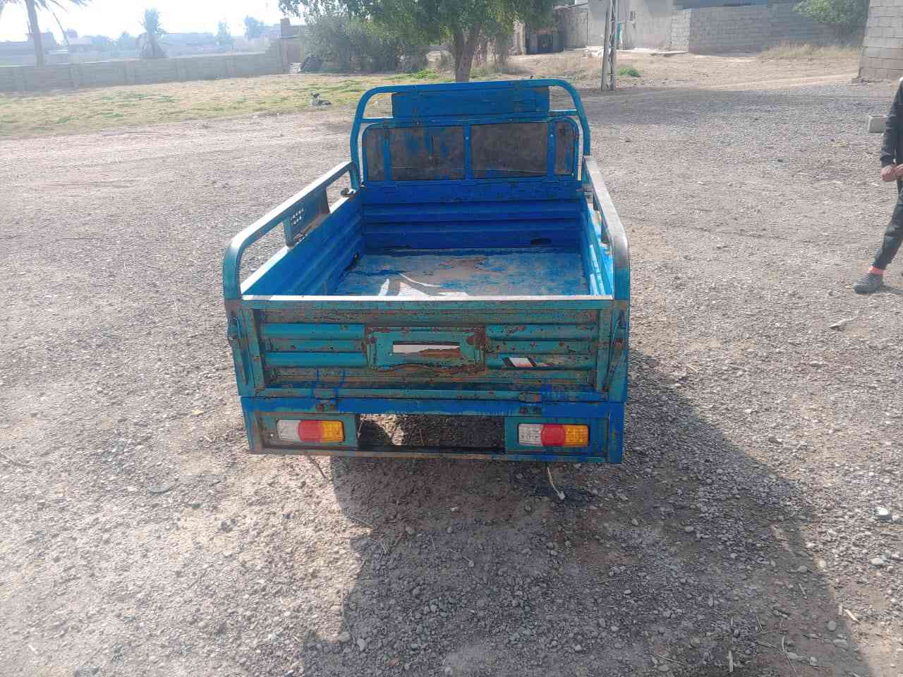 سلام عليكم ستوتة شحن للبيع موديل 20 مكفولة جاهزه المكان بغداد حي بتول السعر 600 وبيهه مجال رقم الهاتف ***********
