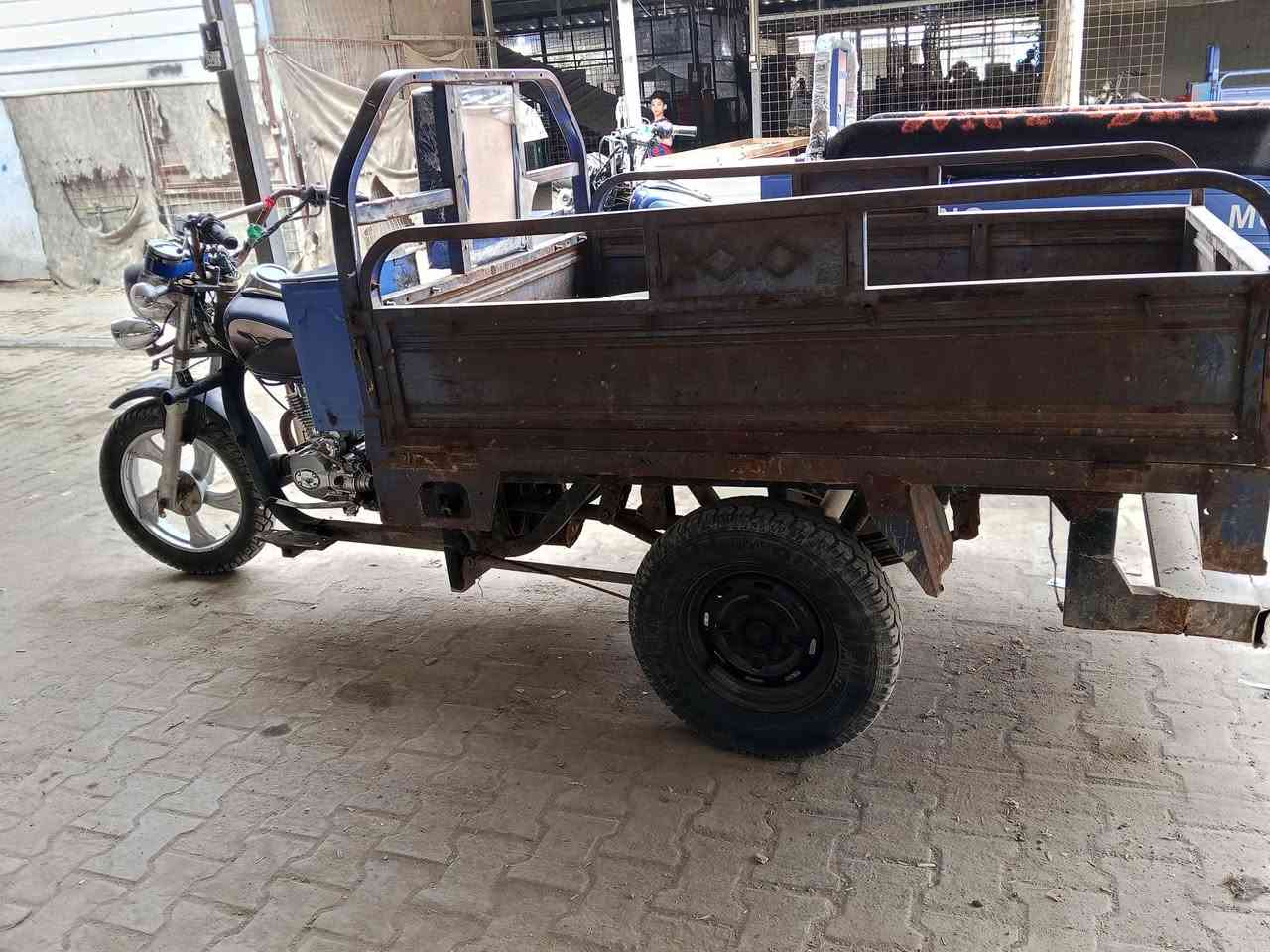 السلام عليكم ستوجه للبيع رقم سنويه وراعيها يريد مداور الثانويه لل 18 الموديل 2013  ماكينه 25 الاستفسار اكثر اتصال على هذا الرقم ***********🥰🥰🥰🥰
