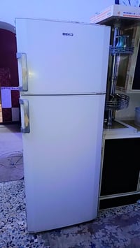 ثلاجه شغاله  ما بيها أي ضرر  سعر 90 حجم 24  مكان مدينه الصدر  تواصل وا...