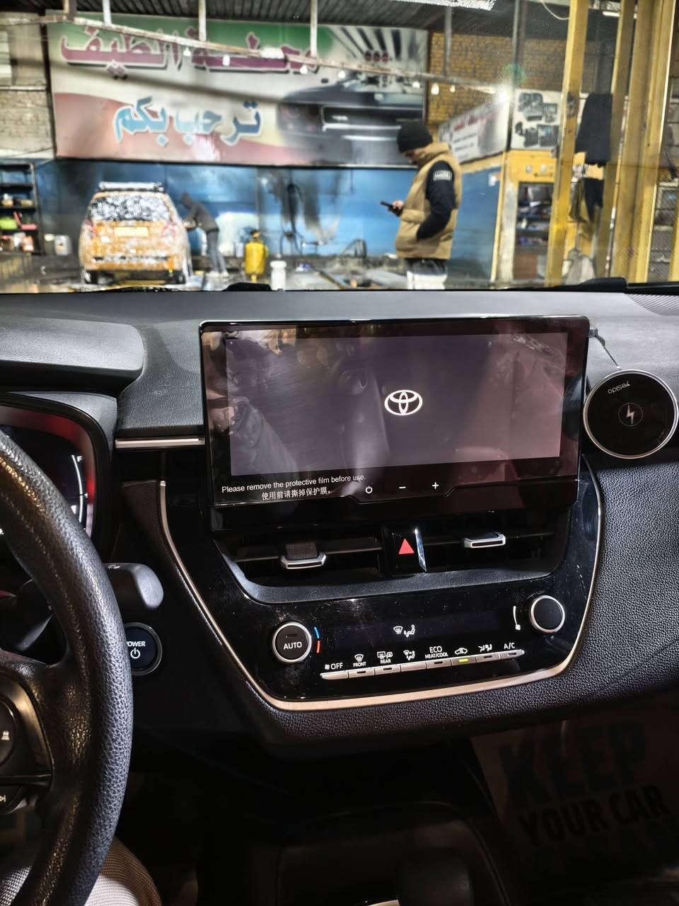 كورلا هايبرد صيني 2023 للبيع
سيارة مكفوة من الصيغ والبارد فقط شخط بالدعاميه موضح بالصورة 
ماشية 22 الف فقط قابل للزيادة 
كشنات جلد فتحة وباقي المواصفات 
رقم بغداد بأسمي 
السعر 147$
رقم الهاتف ***********
