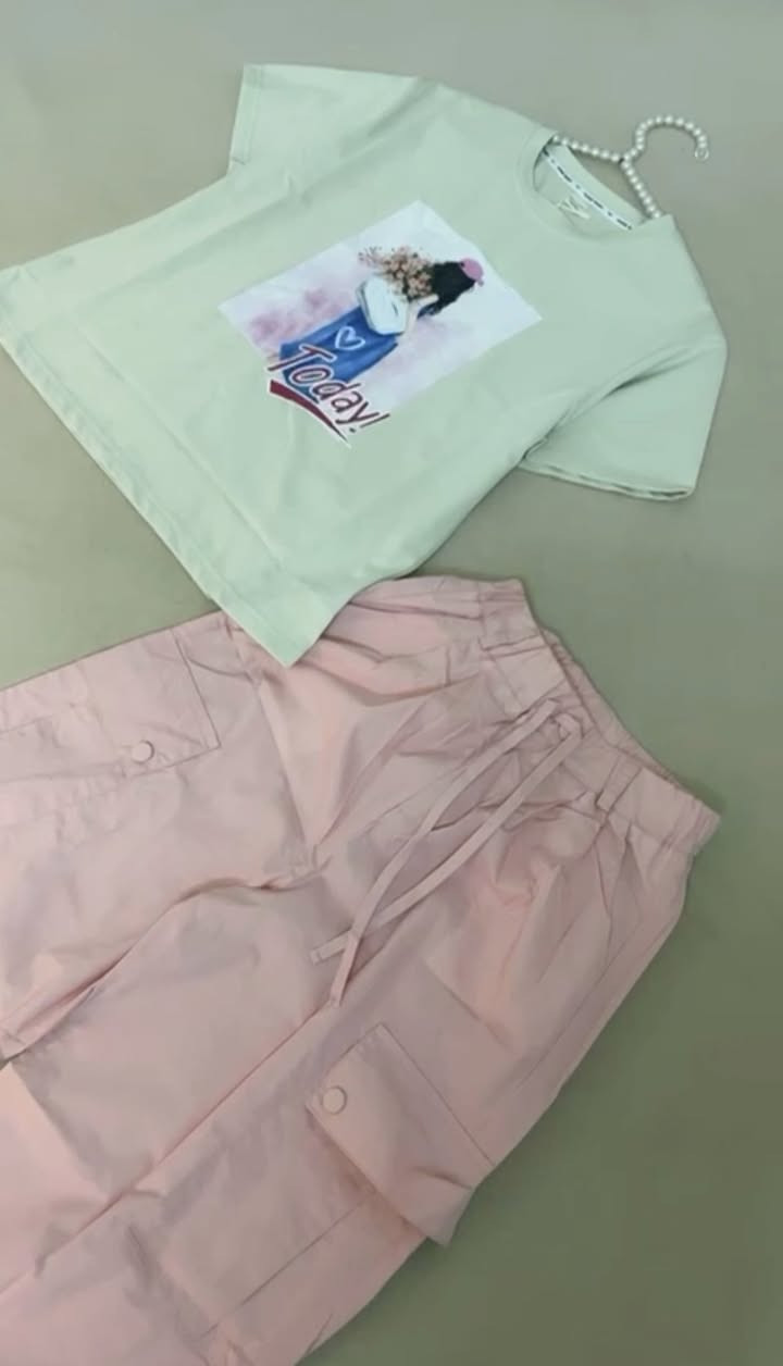 #طقم بناتي للعيد 
#بنطرون +تشرت موديل يجنن🎀🎀
#سعرر 🔥🔥🔥🔥🔥11 فقط
#قياس_من 4 الى 11-12✅

للحجز والاستفسار يرجى مراسله الصفحه🤳
للحجز ع رقم وتساب 
7773332270📞
7716639035📞
يوجد توصيل
🚕 بسمايه الف
🚕 بغداد 5000
🚕وكل محافظات العراق 6000@أبرز المعجبين


**إذا كنت صاحب هذا الإعلان وتريد حذفه لأي سبب، رجاءا أرسل رسالة إلى الدعم الفني**