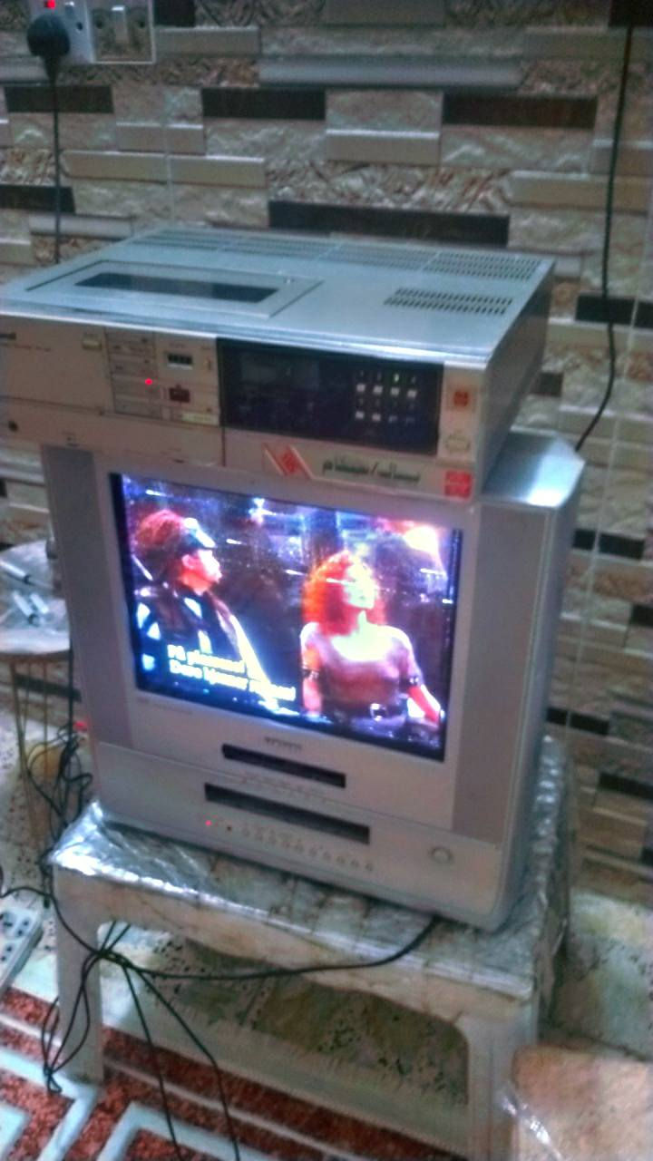 تلفزيون سام سونك الموئسه البلادي مع فديو نشلل. 340 الموئسه شرط ابلاد  نضافه 95٪الاتصال علا الرقم ***********والله والي التوفيق
