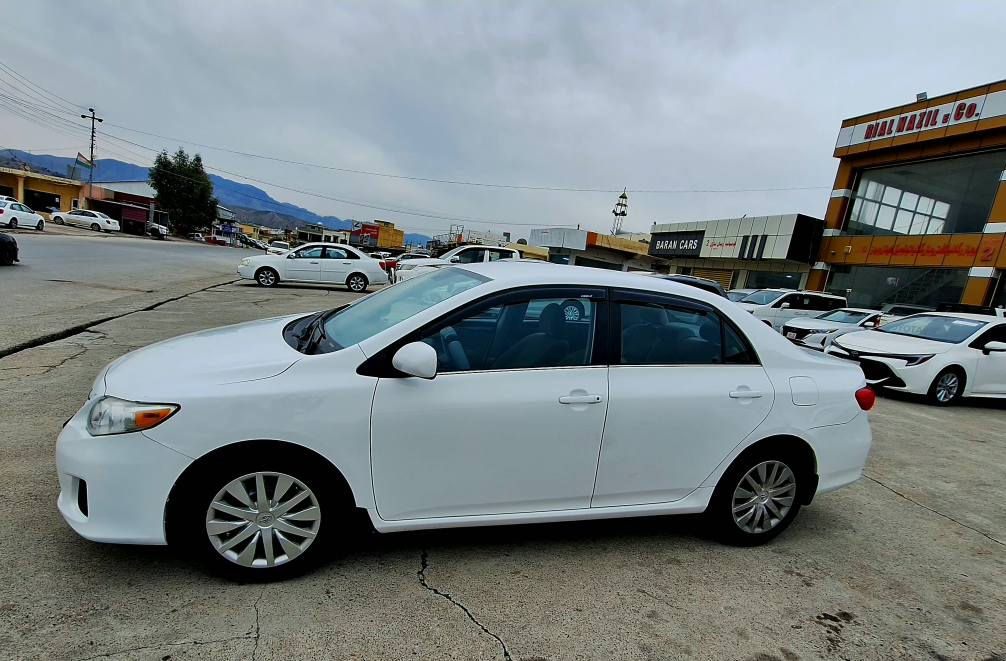 السلام عليكم .. 

 🔥كورلا بيكاتشو 2013 أمريكي 
🔥محرك 18 مو مفتوح
🔥كير ومحرك شرط 
🔥لا صرف ولا نفخ على وضع الشركة 
🔥السيارة بدون .. مكفولة من الصبغ والدعم 
🔥رقم سنوية جديدة لغاية 2030 
🔥ماشية 200 الف 
🔥شرط تحويل ...

🔥للأستفسار 
🔥كورك & واتساب 

*********** زاخو, دهوك
