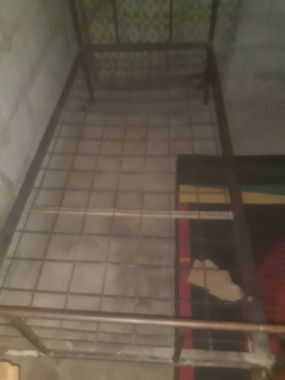 بسبب الختلاف إعادة النشر من رخصه الادمن قريوله للبيع طول مترين تقريبا
وعرض ٩٠ سعر ١٥الف موصل الأيسر


**إذا كنت صاحب هذا الإعلان وتريد حذفه لأي سبب، رجاءا أرسل رسالة إلى الدعم الفني**