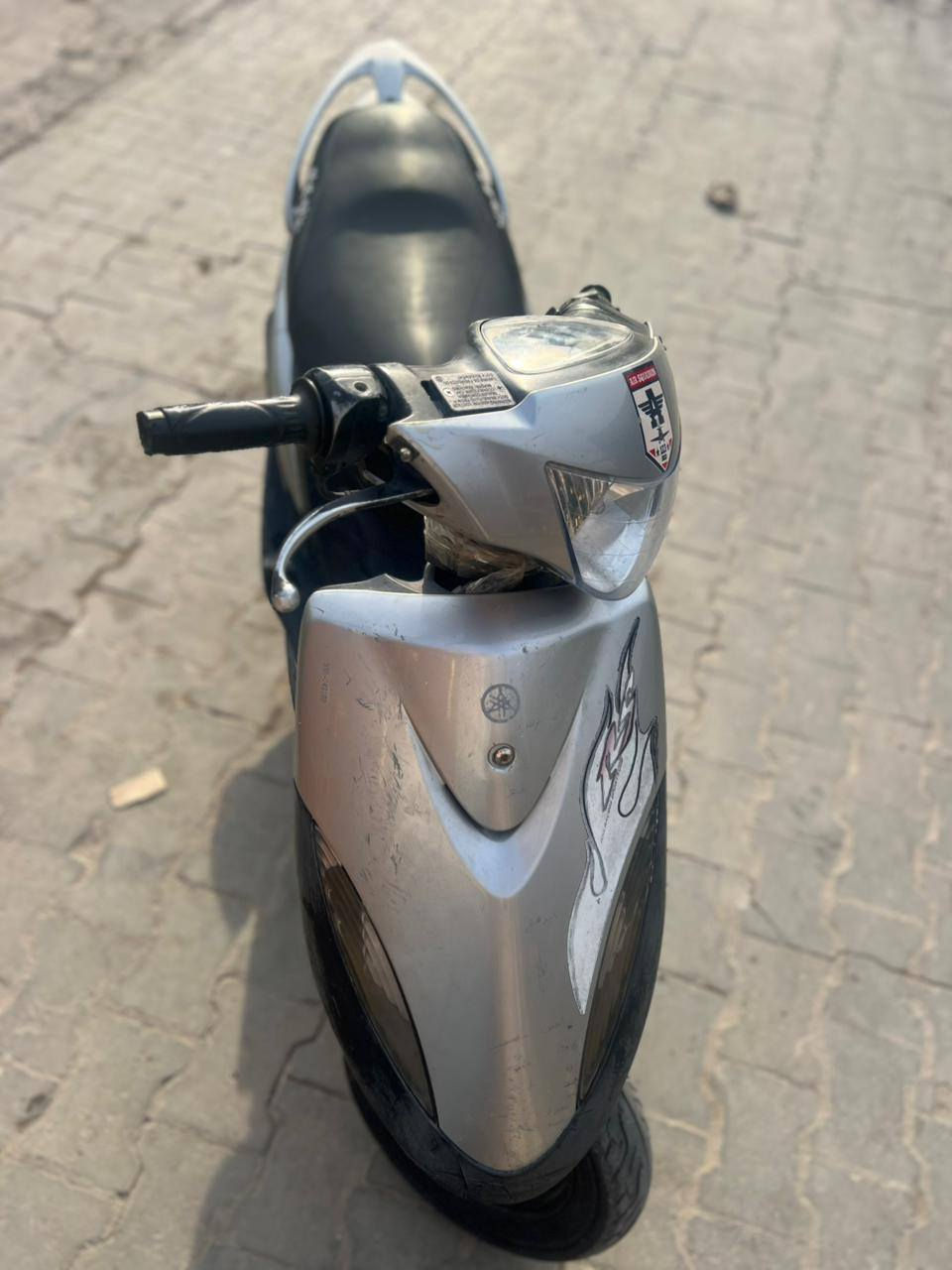 السلام عليكم/ دراجه ماكس عدله
دراجه اخت الرنبه برغي ما مفتوح بيها شلعه و معدل دراجه ملحه كلشي بلادي تجي تفحص و تقتنع يلاه تأخذها دراجه خير من الله لبيع مكان بغداد البياع
سعر 750 بيها مجال بسيط لشراي رقم ***********
