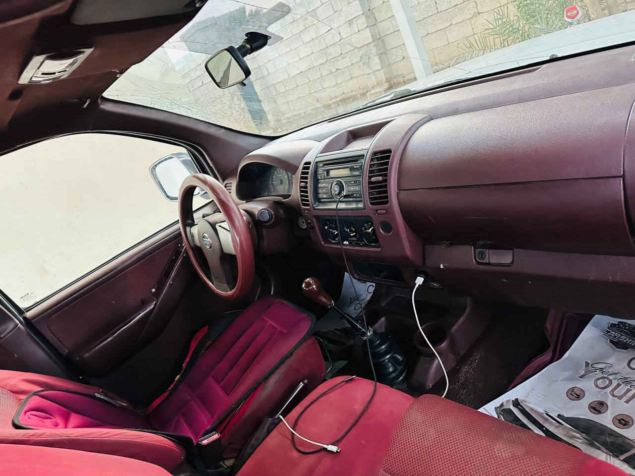 السلام عليكم 
للبيع نيفاره 
موديل 2008
كير عادي 
محرك كيرر شرط 
كهربائيات كلها شغاله 
السياره بيها صبغ جاملغ وربع البونيد 
رقم صلاح الدين سنويه نافده 2023
السعر 85وبيها مجال للشراي
الاتصال ***********
مكان السياره كركوك الحويجه ناحيه العباسي
