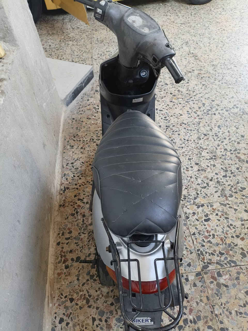 السلام عليكم دراجة بازين 60 نوعية بيجي يامال درجة خير من لله دراجة ماملعوب بيه كلش بلدي مثل ماموضح تجي شوف غير هاد حجي تاخده بلش مكان شماعيه شارع العياده وسعر قفل 275


**إذا كنت صاحب هذا الإعلان وتريد حذفه لأي سبب، رجاءا أرسل رسالة إلى الدعم الفني**