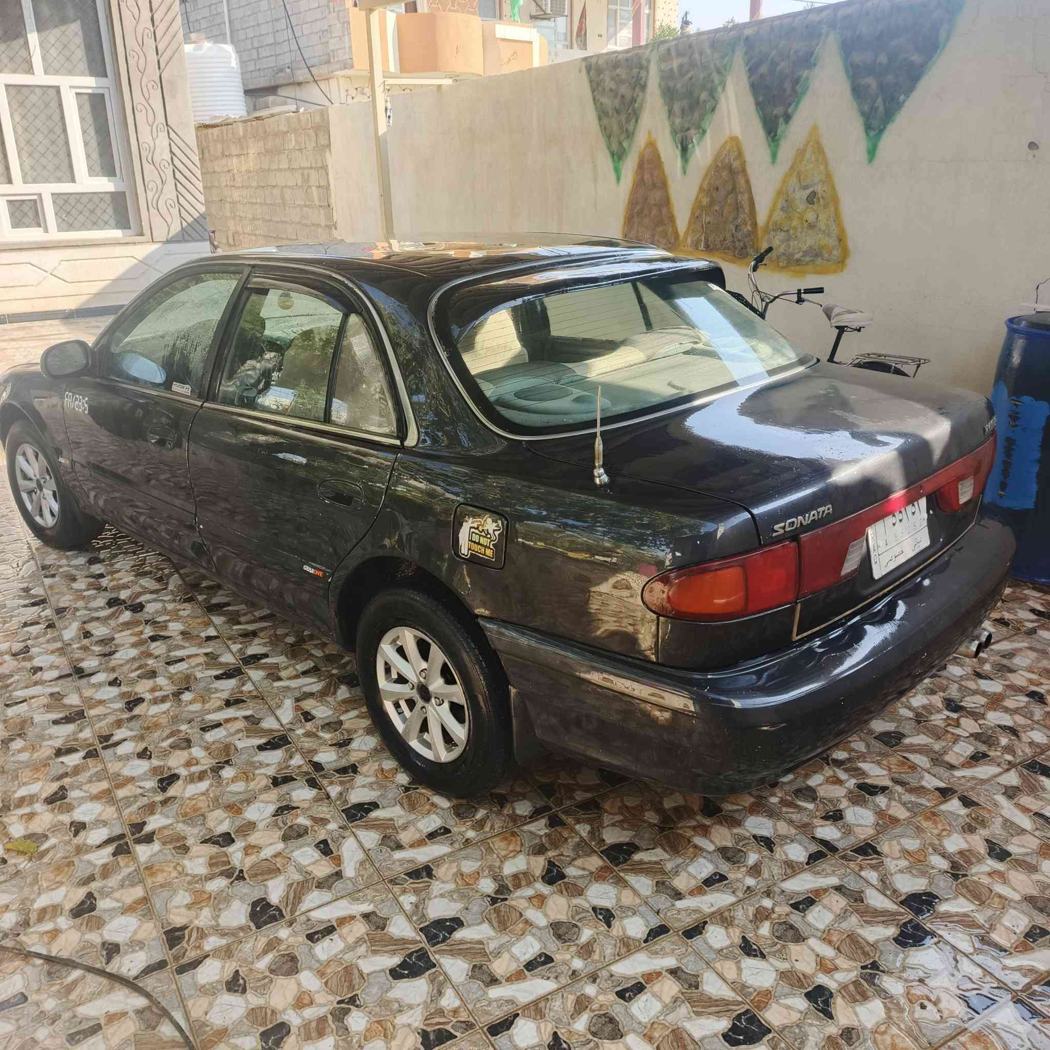 السلام عليكم سوناتا تو 94محرك كير خير من الله شرط التحويل نفس الشهر السعر 38وبيه مجال حك الجيه فقط الاتصال ***********
