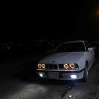 بي ام موديل ١٩٩١ ٥٢٠ گئر عادي  بێ معجین و زەربە ٣-٤ قتعە سبغ فول فول ج...