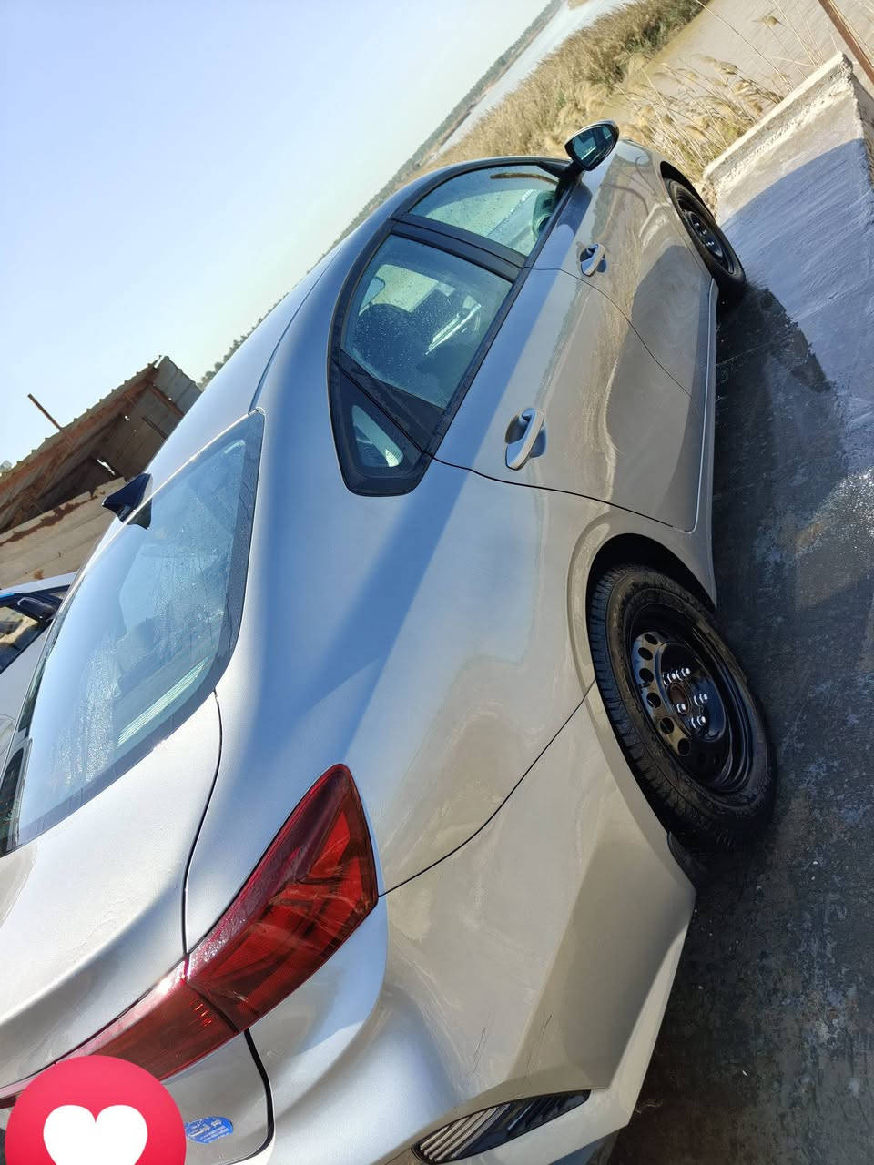 كيا فورتي 2024 رقم بغداد
السيارة بعدها زيرو ماشيه 4000 كيلو
ضررها جاملغ وبنيد مصبوغات
السعر 145 وبيها مجال بسيط للاستفسار اكثر
***********
