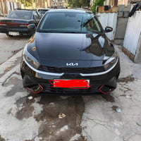 كيا فورتي ورد امريكي مكينة 2000دوش  ماشية 53 الف كليو متر. حادثه بنيد ...