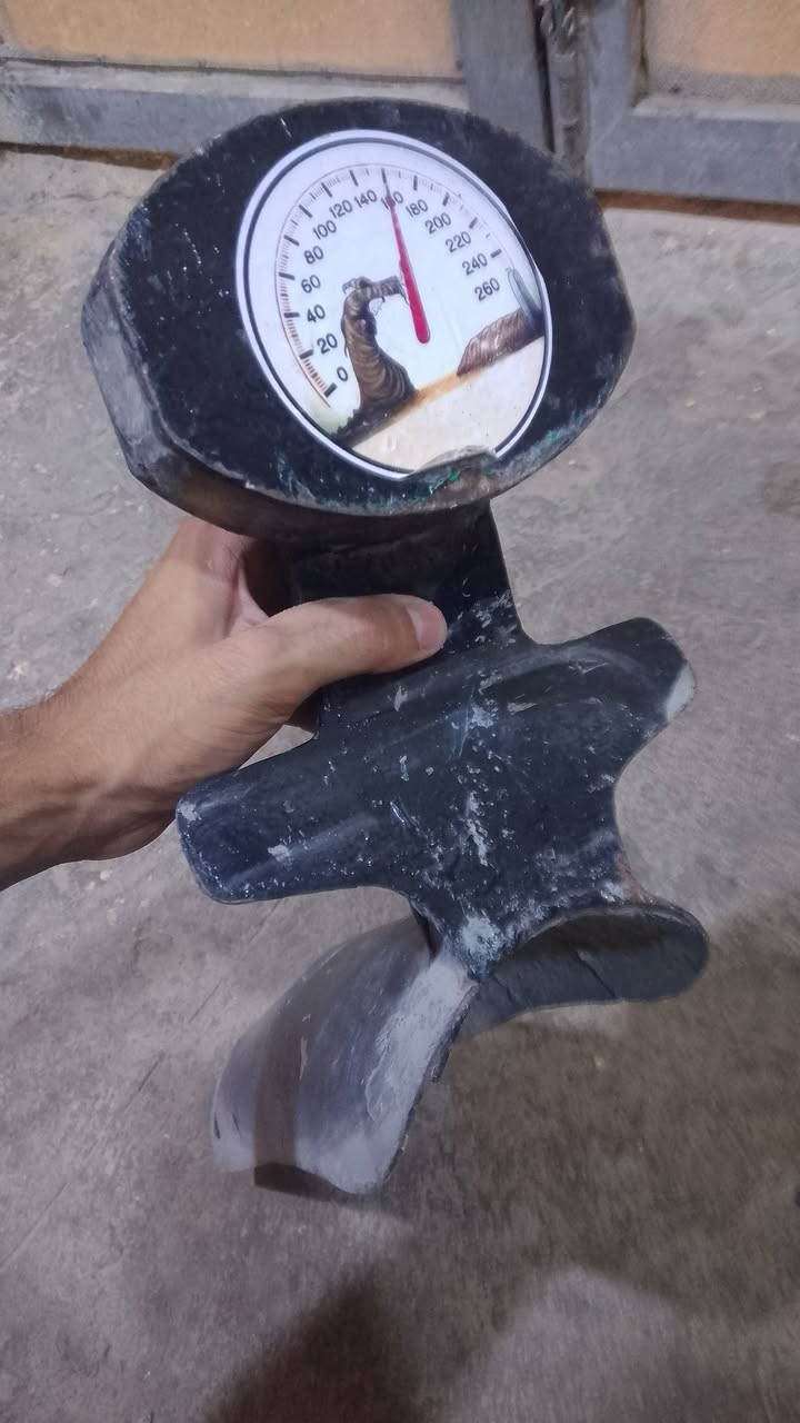 السلام عليكم سيبايا للبيع سعر 25       ***********
