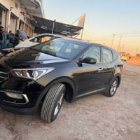 للبيع سنتافيا 2018 وارد امريكي حادثها باب السائق وبالعراق صار بيها بني...