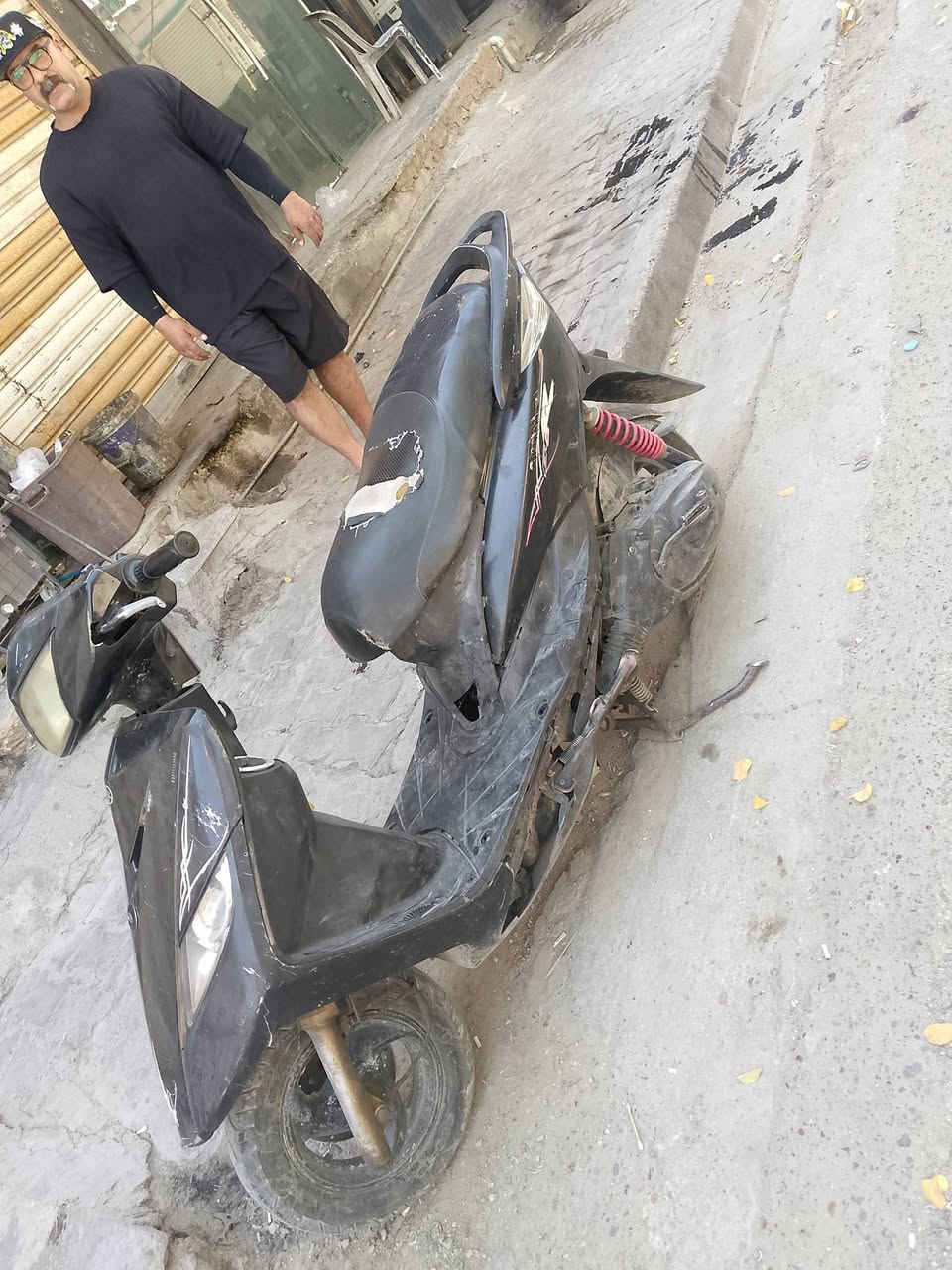 للبيع ثعلب بيه تبخير ونقص شوته بس تمشي وتترحملي عليه معدل ومشي يخبل 300 رقم تلفون ***********
