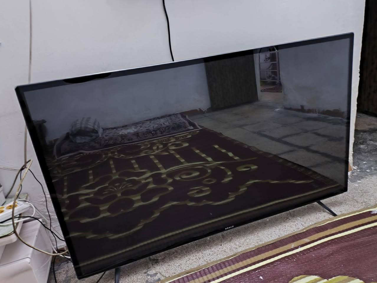 تلفزيون نوعية BRAVO موديل 2020حجم 64 أنش 
60/50HZ
100-240V 
138W
65LW6500
 ويشغل انترنت وموجودة التحويله للبيع نظيف سعره 275 وبي مجال مكاني بغداد شارع فلسطين رقمي *********** تواصل واتساب

