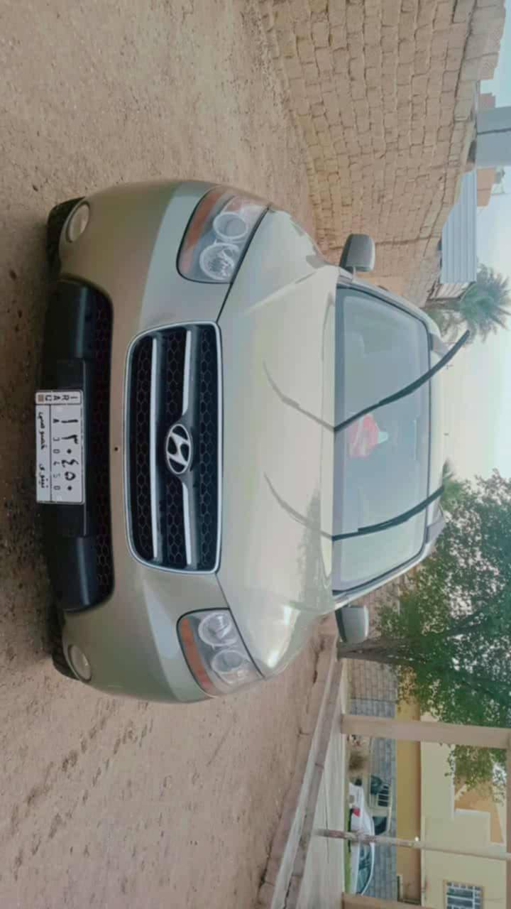 بسم الله سنتافي للبيع موديل 2008 محرك 2700 شرط كير محرك بدون ضرر رقم الماني شرط الوكاله والتحويل سعر 120 او مراوس بكامري 17 وفرق نقد هاتف *********** و***********
